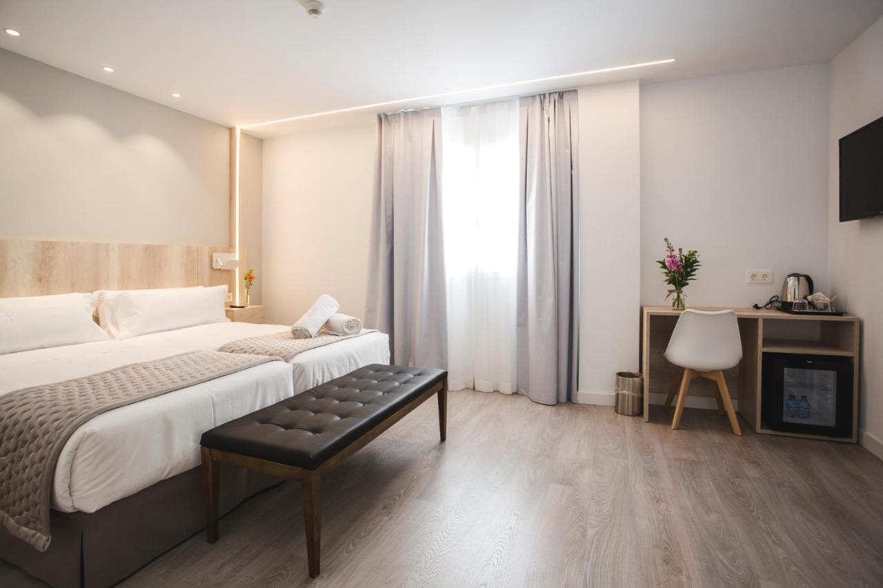 Dwo Abaster Hotell Soria Eksteriør bilde